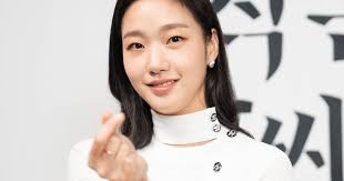 Kim Go-Eun vipcelebnetworth.com