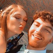 Elliot Zyniewicz (@e_zyniewicz)