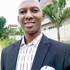 Here I am spending part of an afternoon with Former Ghanian President John  Kufuor. He was the 2nd President of this nation. President Kufuor is one of  the heroes of Ghana and