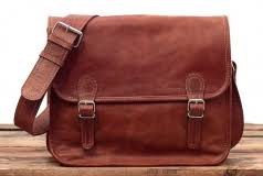 Ce petit sac en cuir est identique à la description. Sacs Bandouliere En Cuir Style Vintage Pour Femme