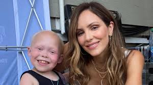 The Kat & Dave Show in Canada: Backstage with Bella!