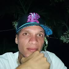 Después de 5 años sin vernos, mi hermano logró llegar a Estados Unidos 🇺🇸  desde Venezuela 🇻🇪 Lo logramos, y ahora vamos a romper con todo en la  música. Listos para llevarles