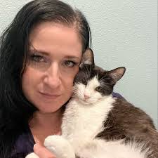 Letitia Everett's Instagram, Twitter & Facebook