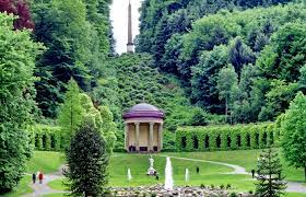 Jahrhunderts wurde der park durch die entdeckung einer heilquelle zum kurpark. Eghn Klever Gartenlandschaft
