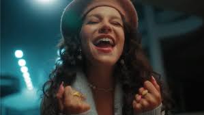 Daughter of musicians, she was known for presenting the bom dia & cia program on sbt channel. Priscilla Alcantara Se Desvincula Do Gospel E Vai Para A Musica Pop News Gospel