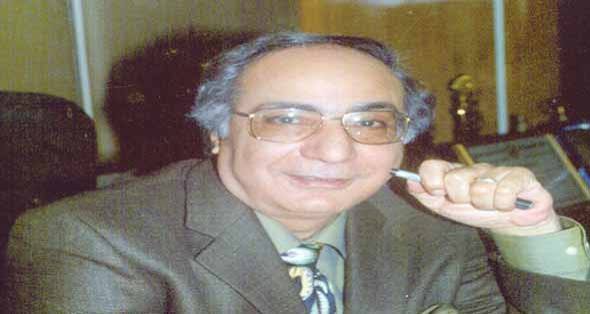 يشهد على عصره من عتبة الـ 80 عمـــــر.. بطيشــــة للأهــــرام: كنت مذيعا بدرجة وزير - الأهرام اليومي