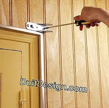 Model ini dapat dijungkitkan ke depan atas dan dapat dibuka dengan cara didorong ke luar samping. Cara Memasang Engsel Pintu Model Rumah Minimalis 2020