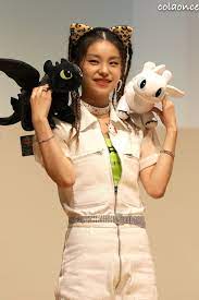Baby dragon collection by soonie (pandyira) on we heart it, your everyday app to get lost in what you love. Yeji Ft Toothless Light Fury Itzy Kpop Girls Girl