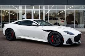 Melakukan debut perdananya di ajang geneva motor show 1971, mobil dimaksudkan untuk menggantikan intermeccanica italia yang telah beredar sebelumnya. Aston Martin Dbs Superleggera Otoblitz Net Otoblitz Net