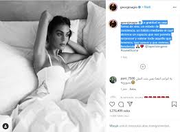 The spanish model, 27, posed in matching white lingerie for a shoot. Tampil Menggoda Di Atas Ranjang Georgina Rodriguez Sampaikan Pesan Bijak