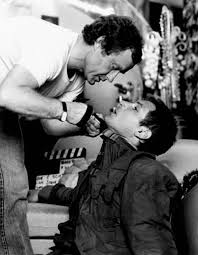 ridley scott and harrison ford on shooting of blade runner here ridley rehearses a fight with harrison a conflict that was mirrored in real lif 映画 ビートルズ シネマ