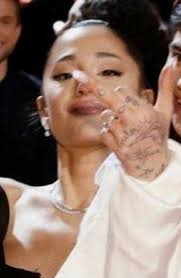 Eva Townsend (EvaAnneMarie6)