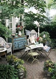 Images Of English Country Decor Beautiful English Style Garden No Sun Not Fun To Much Shade It Will All Fade Home Dec Outdoor Rooms Garden Room Backyard