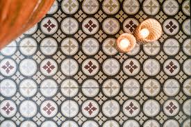 Sie sind bei uns stets an der richtigen adresse wenn es um das thema fliesen und fliesenverlegung geht. Harsch Fliese Stein Material Handgemachte Fliesen Ihr Fliesenleger In Ebersbach Goppingen Esslingen Nurtingen Kirchheim Stuttgart Schorndorf Fliesenausstellung Verlegung Mosaik Naturstein Zementfliesen Terrastone Design Mutina