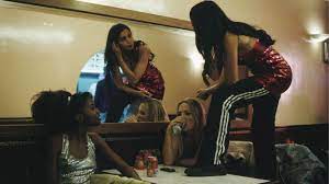 Des poupées et des anges 《chronique》. Des Poupees Et Des Anges Flach Film