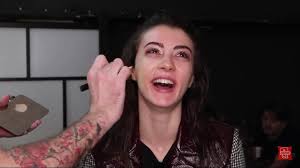 Yeni sezonda 'seni çok bekleyeceğim' adlı dizide rol alması beklenen burcu özberk, tekne tatili yapıyor. Amani On Twitter Makyajli Hali De Guzel Ama Dogal Hali Ayri Bir Guzel Burcu Ozberk Burcuozberk
