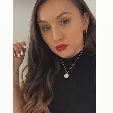 Tamara Chester's Instagram, Twitter & Facebook