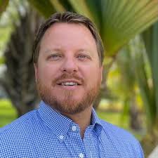 Justin Beard's Instagram, Twitter & Facebook