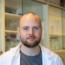 Anthony Redmond (@ak_redmond)