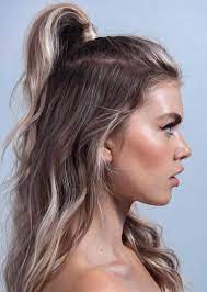 Sensational Half Up Half Down Hairstyles Trends For Women To Wear In 2018 Hair Trends Long Hair Styles Hair Styles