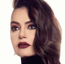 شريهان احمد عبد الفتاح المشهوره بالاسم الفنى شريهان sherihan و هيا ممثله و راقصه استعراضيه مصريه, ابتدت حياتها الفنيه و هيا عندها اربع سنين و اشتغلت فى المسرح و السينما و التلفزيون Ø£ØµÙ„ Ø§Ù„ÙÙ†Ø§Ù†Ø© Ø´Ø±ÙŠÙ‡Ø§Ù† ÙƒÙ†Ø¬ ÙƒÙˆÙ†Ø¬