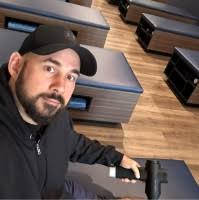 Brian Heminger's Instagram, Twitter & Facebook