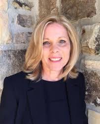 Susan Thrower's Instagram, Twitter & Facebook