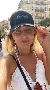 Un eveniment nonconformist! Da, ați auzit bine! Așa de mult vreau să vă  lăsați ghidați de mine și să lăsați gândul cela: ,, ce va zice lumea…?”  Lumea va zice oricum, cât