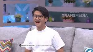 Ghaz sebagai seorang membawa diri selama 15 tahun, hariz akhirnya pulang juga ke villa ghazara namun kepulangannya tetap tidak mengubah pandangan dr. Vila Ghazara Episod 9 Ø¯ÛŒØ¯Ø¦Ùˆ Dideo
