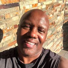 It was a beautiful day for a 5 mile run. After that run we had to stop and  up some tacos. Brian was skateboarding Genro was bike ride  @thelesliedavidbaker @amandascgorman 232323 @runtrackz @