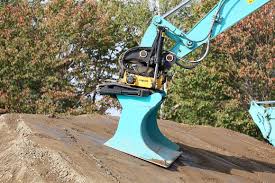 作業効率化に「チルトローテータ」搭載のバックホー。技術やメリットを解説｜注目の商品｜建設現場の今とその先へ－アクティオ RENSULTING  MAGAZINE-レンサルティングマガジン-