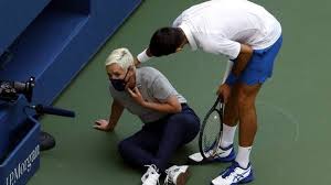 Джокович вплотную приблизился к роджеру федереру и. Us Open Novak Dzhokovich Diskvalificirovan