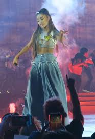 Dangerous woman ultimate bkstg vip meet & greet experience. Ariana Grande Performs At Brings Her Dangerous Woman Tour In Los Angeles 3 31 2017 Celebmafia