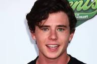 17 Surprising Facts About Charlie McDermott - Facts.net