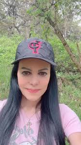 Tres alegres compadres ‼️ Continuamos con la tradición de celebrar todos  los años nuestros cumpleaños 🎁🎂🎈👑 @victoriaruffo @elgueromex #amigos  #happybirthday #tradicion ♥️