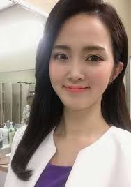 가세연은 박수홍의 아버지의 고향인 울릉군의 홍보대사 위촉 행사장에 여자친구인 김다예를 동행했다고 주장했습니다. 1993ë…„ìƒ ê¹€ë‹¤ì€ ì•„ë‚˜ìš´ì„œ ë°•ìˆ˜í™ ì—¬ìžì¹œêµ¬ ì € ì•„ë‹™ë‹ˆë‹¤ ë„¤ì´íŠ¸ë‰´ìŠ¤