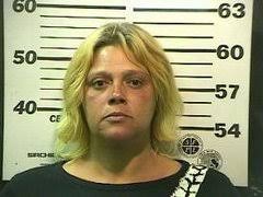 Woman convicted of killing man outside Mobile auto repair shop