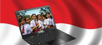 Laptop produksi anak negeri ada yang sudah dibuat itb, its dan ugm, bekerja sama dengan industri dalam negeri untuk membentuk konsorsium dalam memproduksi laptop merah putih dengan merek. Uhchqqcbcwvlm