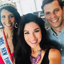 Kim Piazza's Instagram, Twitter & Facebook