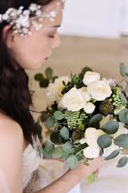 How to mix n match boho and minimalism for a gorgeously affordable wedding  look!