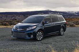 The 2019 toyota sienna is mostly a carryover model. Dodge Grand Caravan Vs Toyota Sienna