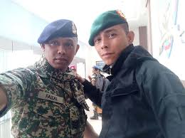 Saya bangga dia penembak terbaik ar badul. Ini Permintaan Terakhir Anak Ar Badul Pada Ibunya Dia Kata Nak Balik Kampung Malam Ni Khalifah Media