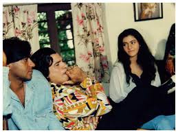 Kader Khan Movies Latest And Upcoming Films Of Kader Khan Etimes Kader khan family with wife, son sarfaraz & shahnawaz khan photos subscribe to our channel: kader khan movies latest and upcoming