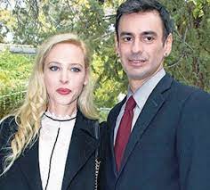 Η φαίη ξυλά βρέθηκε καλεσμένη του νίκου μουτσινά και της εκπομπής «καλό μεσημεράκι» το πριν ξεκινήσει το παιχνίδι με τον νίκο μουτσινά, η φαίη ξυλά μίλησε για τη σχέση της με τον γιο της που. 15 Xronia Dihrkese O Gamos Faihs 3yla Kwnstantinoy Giannakopoyloy Xwrisan