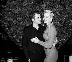 Katy previously dated john mayer, rapper travie mccoy and was married to russell amongst those in attendance this year was katy perry who quite literally dazzled in a bronze coloured sequin dress by jean paul gaultier. Katy Perry And Orlando Bloom Postpone Their Wedding Arab News
