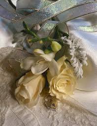 Hochzeitstag wird auch die goldene hochzeit genant und ist ein guter anlass zum feiern. Einladung Goldene Hochzeit Einladungstexte Hochzeitseinladungen Vorlagen