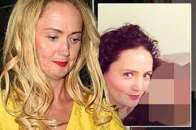 Çiftin yakınları gösterişli bir düğün istemediklerini dile getirseler de hazırlıklar tam tersini söylüyor. Anne Marie Corbett S Ex Husband Poignant Twitter Pic As She Moves On With Ant Mcpartlin Irish Mirror Online