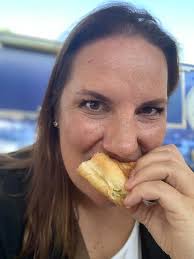 Where is the Islands Seafood truck located?