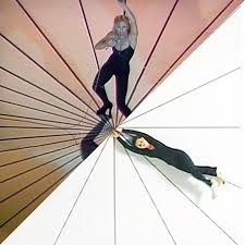 Главное apple music çalma listelerinde yer alıyor. Conformi Le Forme Non Appartengono A Nessuno Raffaella Carra Rumore Canal 13 Chile 1980 Vs