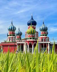 Setelah masjid raya aceh berhasil dikuasai oleh pihak belanda, maka kekuatan pasukan aceh dipusatkan untuk mempertahankan istana sultan mahmuh syah. Ahmad Sanusi Husain Com Masjid 8 Kubah Kampung 8 Kotak Besut Terengganu Malaysia8